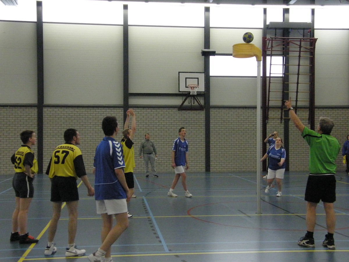 G korfbaltoernooi 17 maart 2012 059.jpg